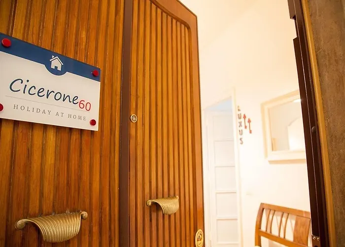 Cicerone 60 לינה וארוחת בוקר